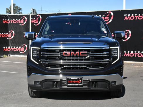 Used 2025 GMC Sierra 1500 SLT AWD/4WD image 2