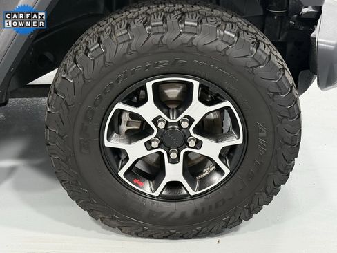 Used 2021 Jeep Wrangler Unlimited Rubicon image 32