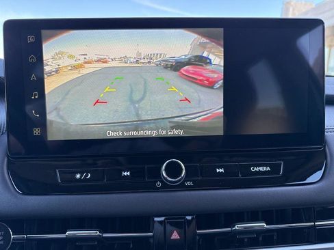 New 2025 Mitsubishi Outlander ES FWD image 18