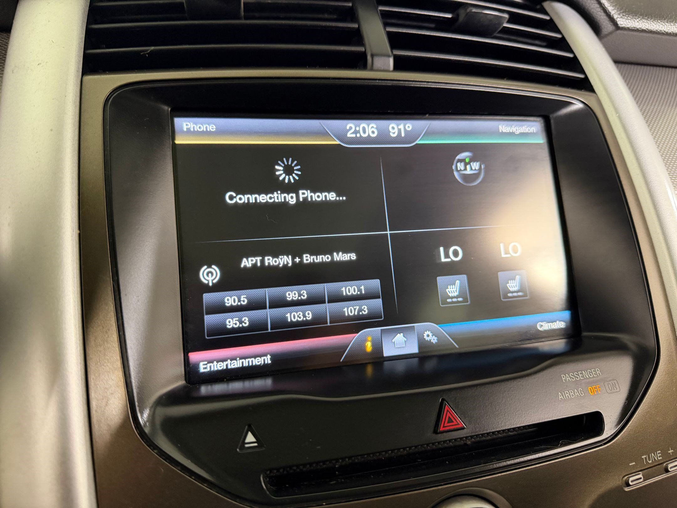 Used 2013 Ford Edge SEL FWD image 17
