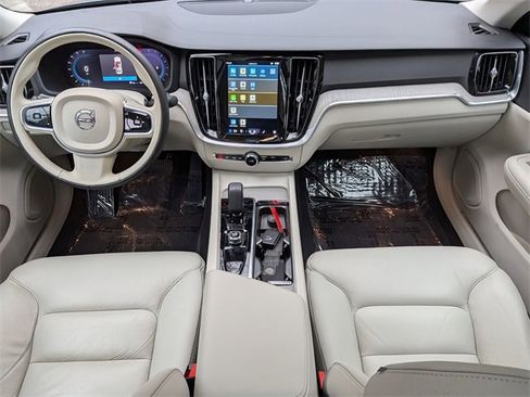 Certified 2023 Volvo S60 B5 Plus w/ Climate Package image 15