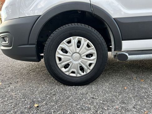 Used 2024 Ford Transit 250 Low Roof w/ Exterior Upgrade Package image 24