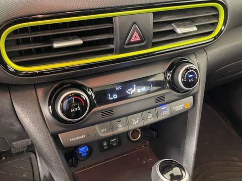 Used 2019 Hyundai Kona Limited AWD/4WD image 8
