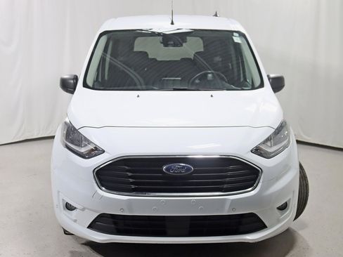 Used 2022 Ford Transit Connect XLT image 8