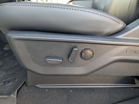 New 2026 Ford F250 Lariat w/ Black Appearance Package image 19