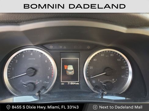 Used 2018 Toyota Highlander Plus image 20