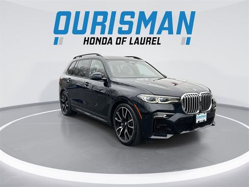 Used 2019 BMW X7 xDrive50i w/ M Sport Package image 2