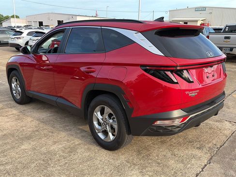 Used 2022 Hyundai Tucson SEL image 2