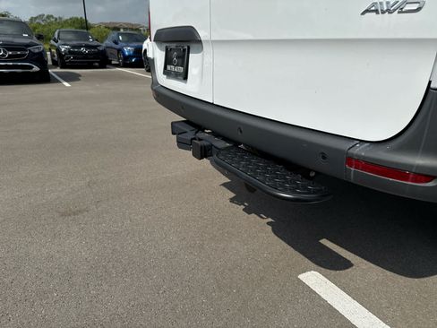 Used 2025 Mercedes-Benz Sprinter 2500 image 25