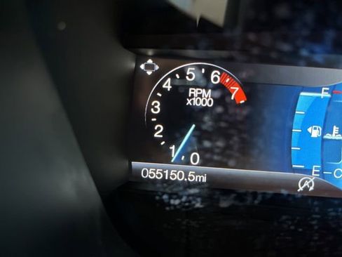 Used 2019 Ford Fusion SE FWD image 40