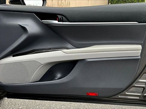 Used 2023 Toyota Camry SE image 22