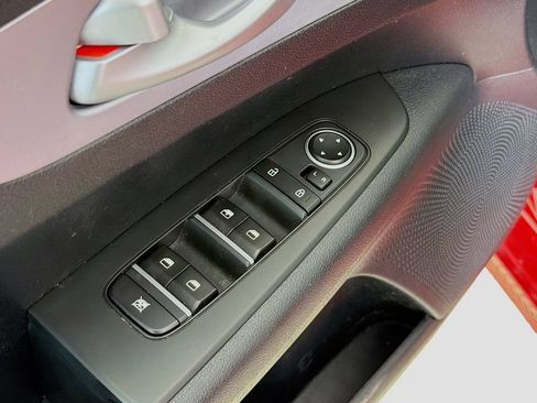 Used 2024 Kia Forte LXS FWD image 21