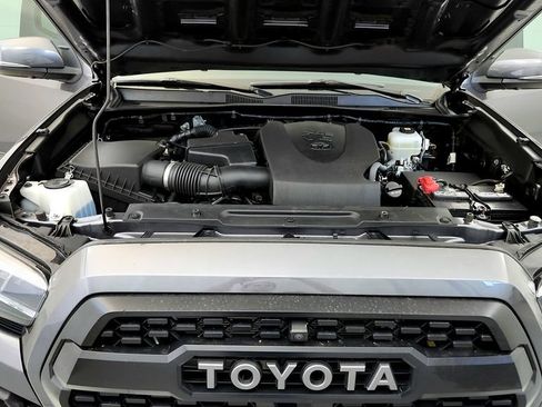 Certified 2022 Toyota Tacoma TRD Pro AWD/4WD image 15