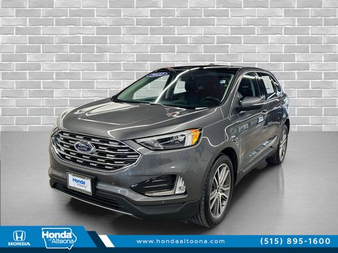 Used 2022 Ford Edge Titanium image 1