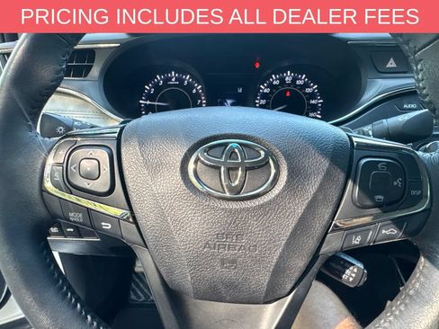 Used 2017 Toyota Avalon XLE Premium FWD image 8