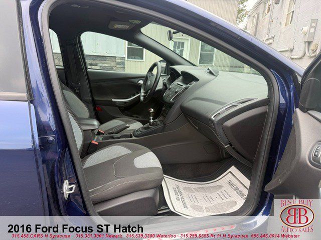 Used 2016 Ford Focus ST FWD image 12