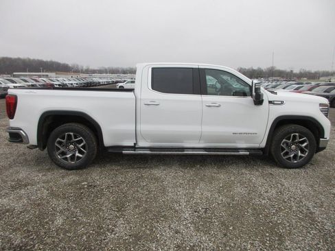 New 2026 GMC Sierra 1500 SLT w/ SLT Premium Plus Package image 3