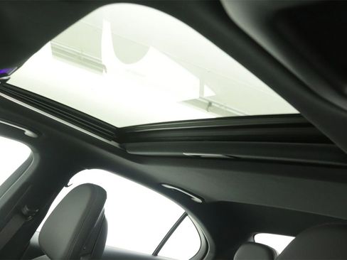 New 2025 Mercedes-Benz C 300 Sedan image 14