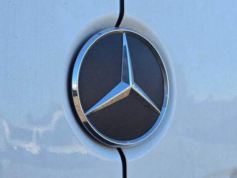 Used 2025 Mercedes-Benz Sprinter 2500 image 19
