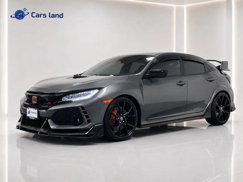 Used 2018 Honda Civic Type R image 6