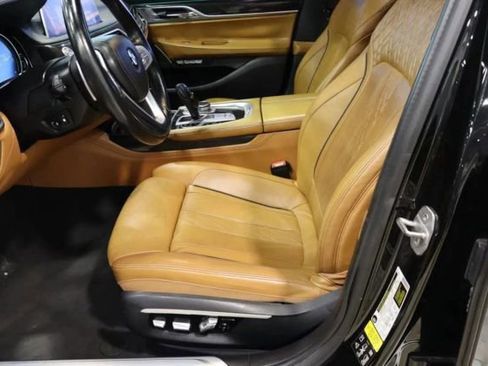Used 2016 BMW 750i xDrive image 22