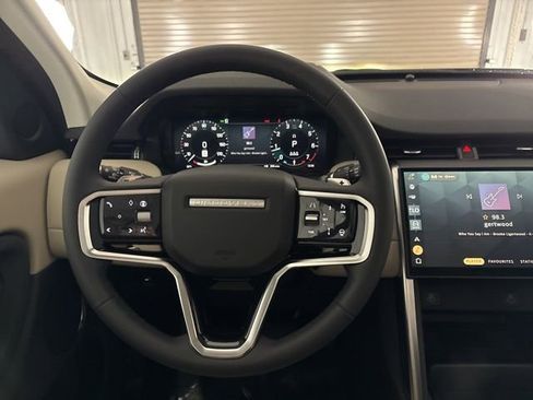 New 2025 Land Rover Discovery Sport S image 25
