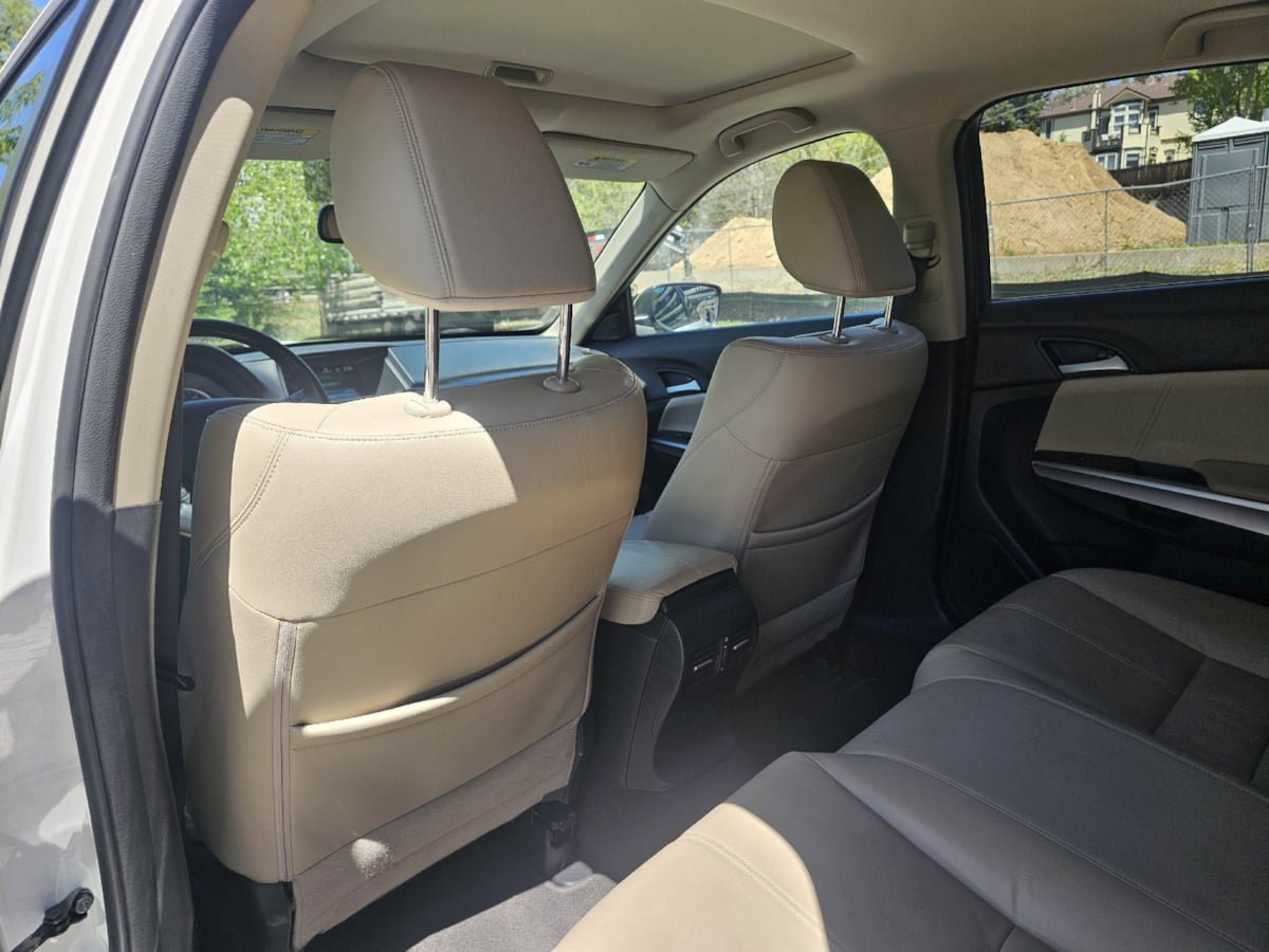 Used 2014 Honda Crosstour EX-L image 28