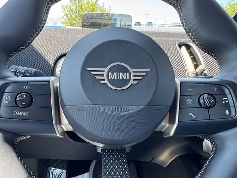 Used 2025 MINI Cooper Countryman S image 18