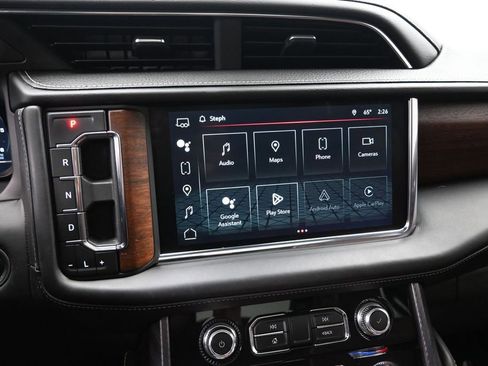 Used 2023 GMC Yukon XL Denali Ultimate AWD/4WD image 19