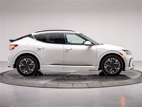 New 2026 Genesis GV60 AWD image 6