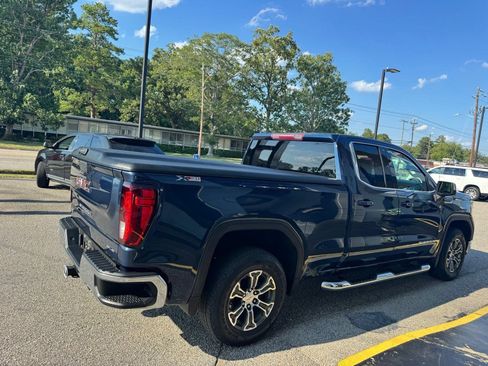 Certified 2022 GMC Sierra 1500 SLE AWD/4WD image 11