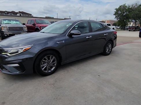 Used 2020 Kia Optima LX FWD image 17