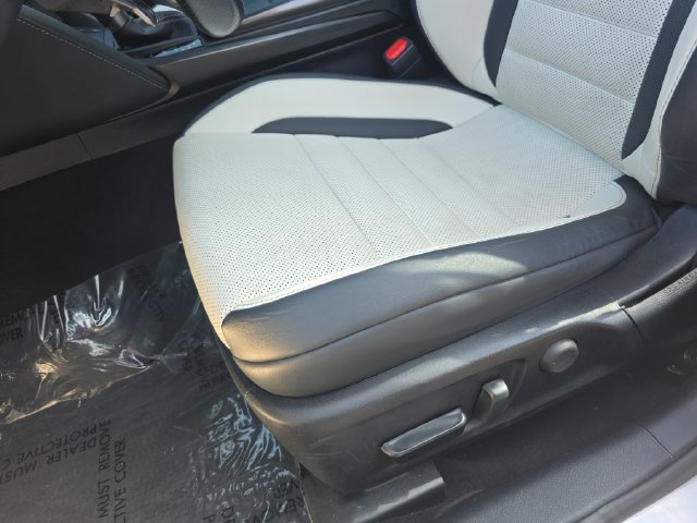 Used 2024 Lexus IS 350 F Sport w/ Navigation Package AWD/4WD image 28
