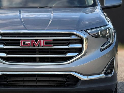 Used 2018 GMC Terrain SLT w/ Preferred Package FWD image 12