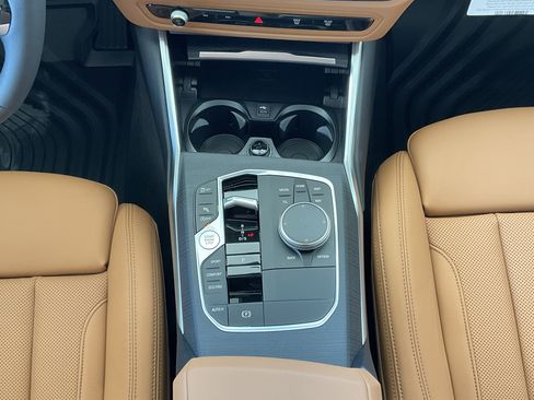 New 2026 BMW 330i Sedan w/ Convenience Package image 17