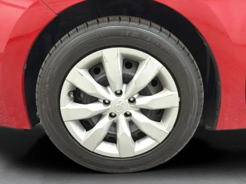 Used 2015 Toyota Corolla LE w/ Body Protection Package #1 FWD image 25