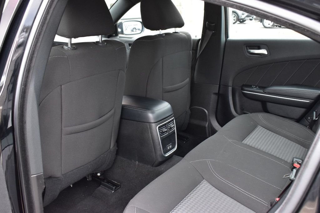 Used 2023 Dodge Charger SXT RWD image 23