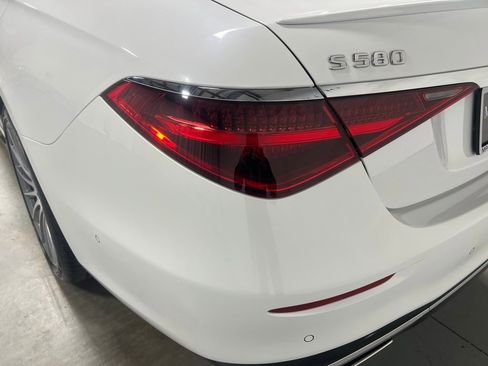 Used 2025 Mercedes-Benz S 580 4MATIC Sedan image 13