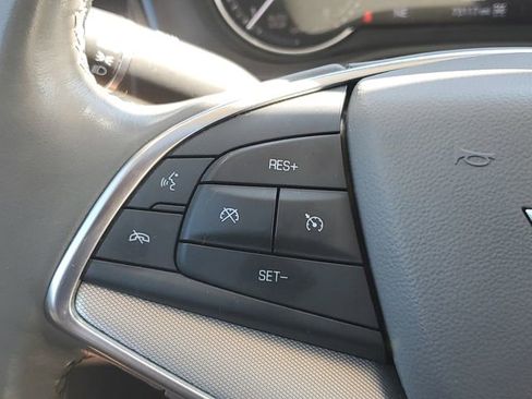 Certified 2022 Cadillac XT5 Premium Luxury w/ LPO, Floor Liner Package AWD/4WD image 21
