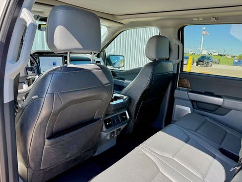 Used 2021 Ford F150 Lariat w/ Equipment Group 502A High AWD/4WD image 13