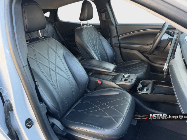 Used 2022 Ford Mustang Mach-E Select RWD image 12