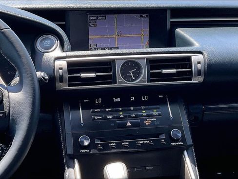 Used 2014 Lexus IS 250 w/ Luxury Package w/Gray Wood RWD image 6
