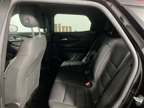Used 2023 Chevrolet TrailBlazer RS image 21