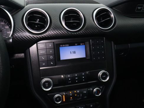 Used 2020 Ford Mustang Coupe RWD image 20