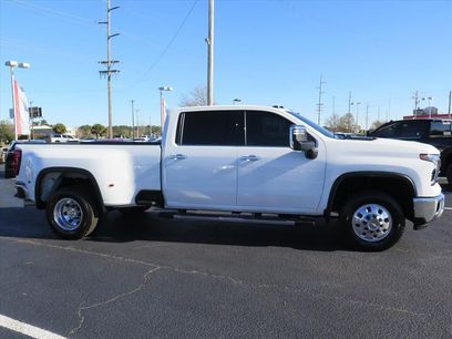 Used 2025 Chevrolet Silverado 3500 LTZ w/ LTZ Plus Package
