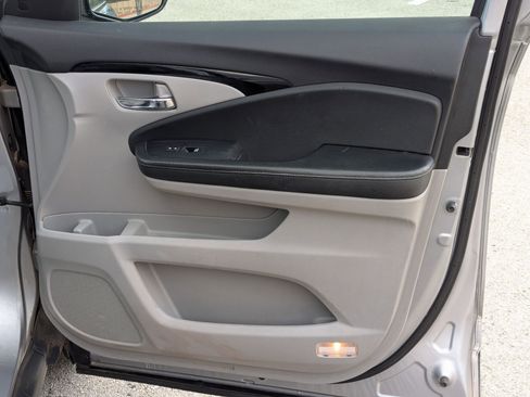 Used 2019 Honda Ridgeline RTL-E image 26