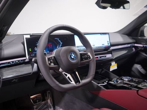 New 2026 BMW i5 eDrive40 RWD image 6