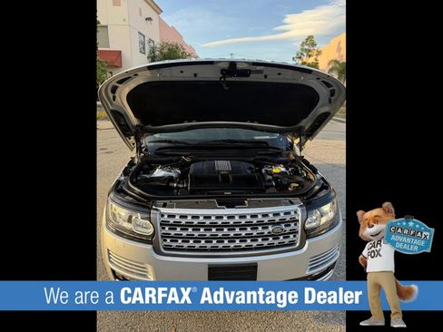 Used 2015 Land Rover Range Rover Supercharged AWD/4WD image 26