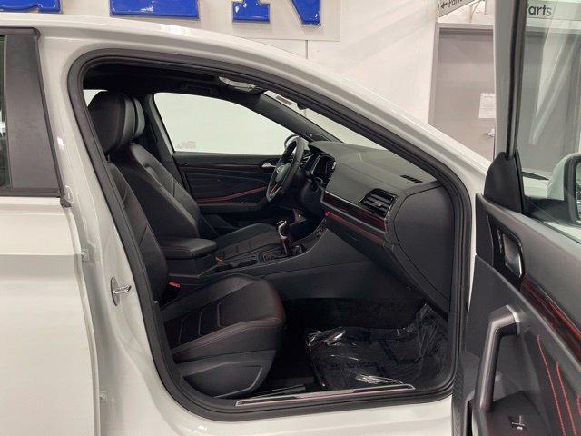Certified 2024 Volkswagen Jetta GLI Autobahn FWD image 11