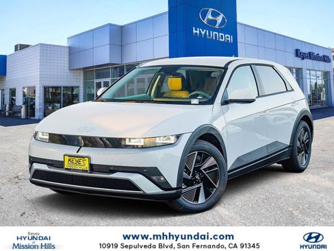 New 2026 Hyundai Ioniq 5 SEL image 1